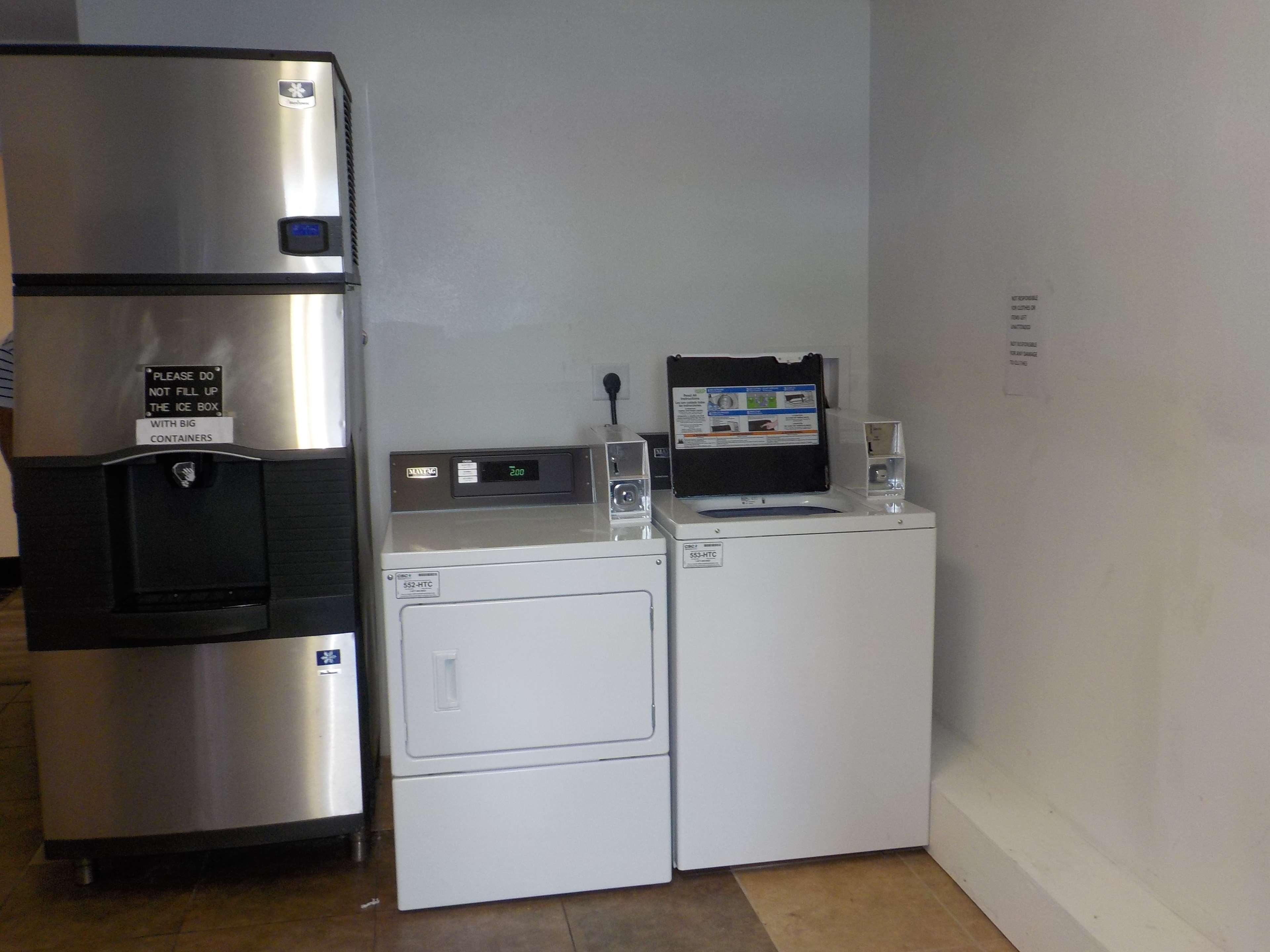 Best Western Plus Stevens County Inn Hugoton Extérieur photo